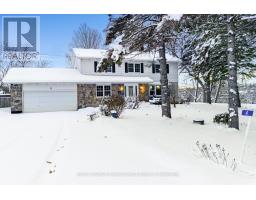 4 CONNELL PLACE, Prescott, Ontario