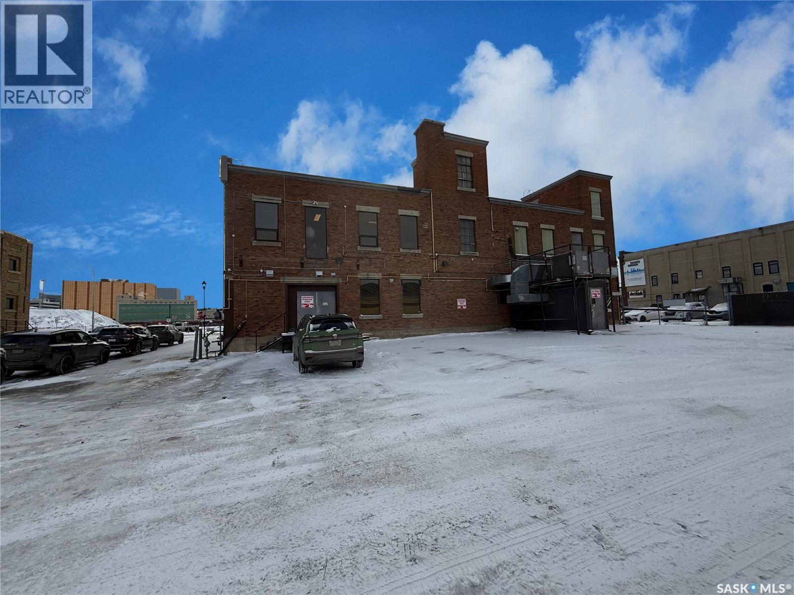 100 2300 Dewdney Avenue, Regina, Saskatchewan  S4R 1H5 - Photo 3 - SK027601