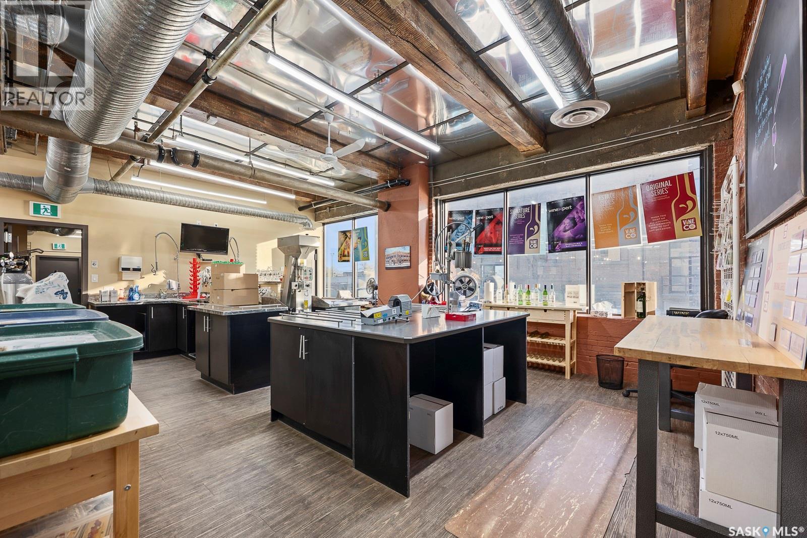 100 2300 Dewdney Avenue, Regina, Saskatchewan  S4R 1H5 - Photo 10 - SK027601