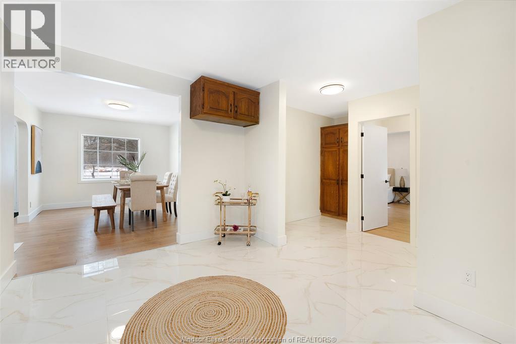 1561 Armanda Street, Windsor, Ontario  N9C 3X1 - Photo 16 - 26002437