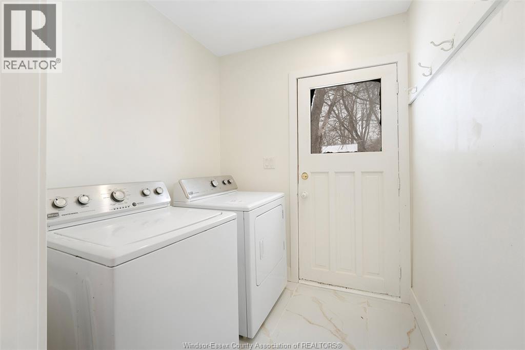 1561 Armanda Street, Windsor, Ontario  N9C 3X1 - Photo 25 - 26002437