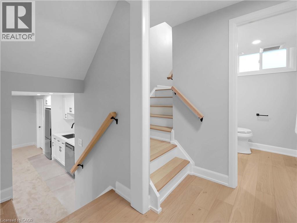 3406 Putter Place, Burlington, Ontario  L7N 2P4 - Photo 31 - 40793476