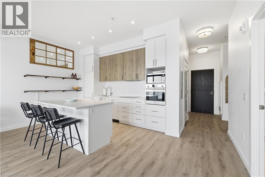 181 King Street S Unit# 1505, Waterloo, Ontario  N2J 0E7 - Photo 2 - 40800069