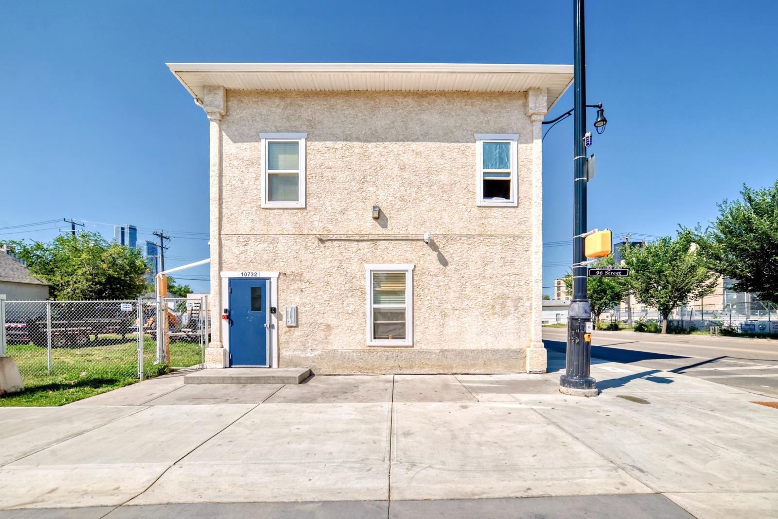 10732  96 Street, Edmonton, Alberta  T5H 2J6 - Photo 1 - 43869254