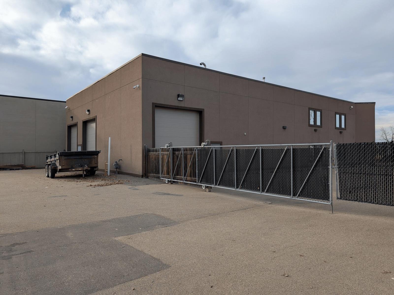 330  Circle Drive, St. Albert, Alberta  T8N 7L5 - Photo 1 - 43845282