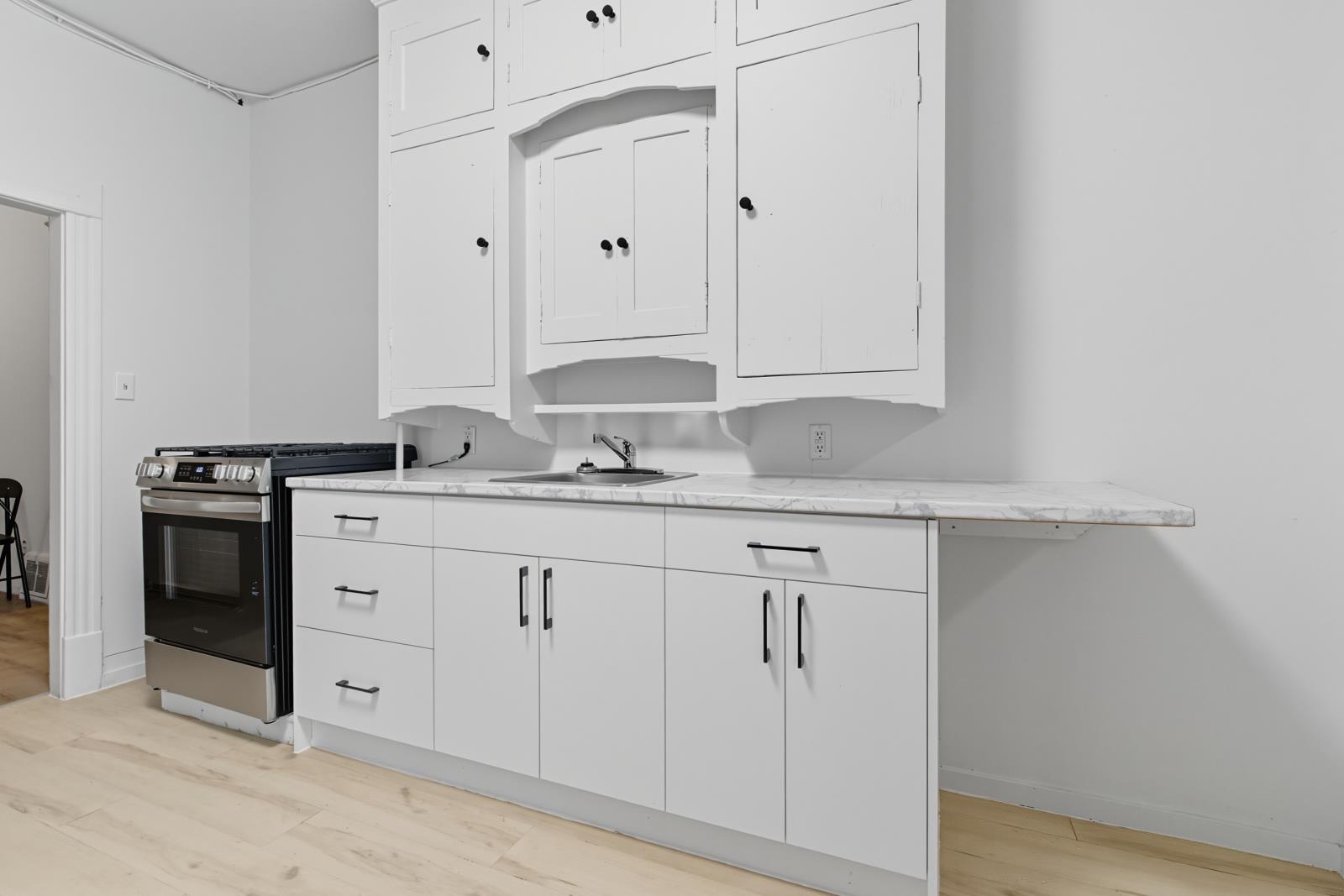 9513  103 Ave NW, Edmonton, Alberta