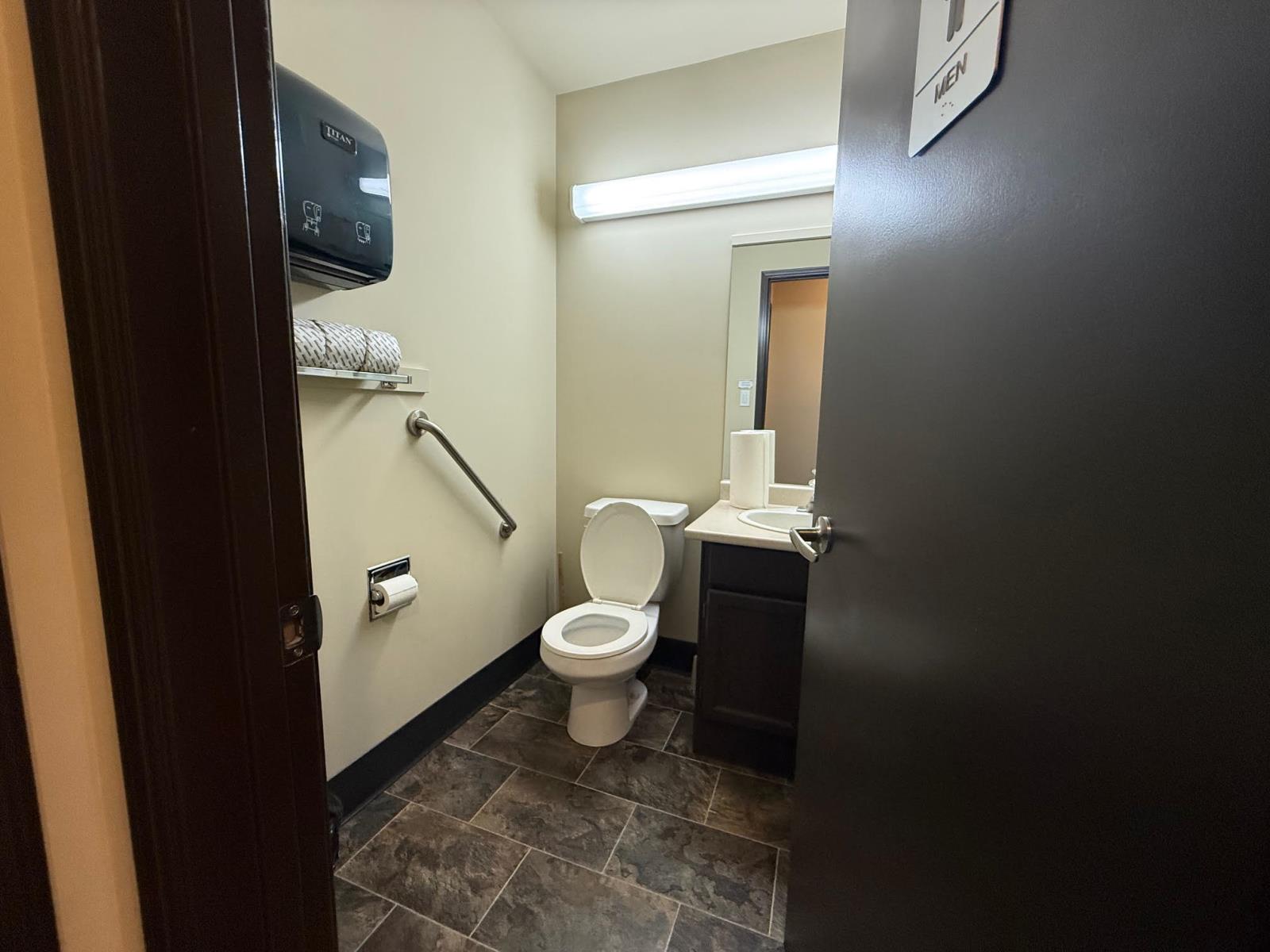 30 35  Boulder Blvd, Stony Plain, Alberta  T7Z 0E7 - Photo 3 - 43877575