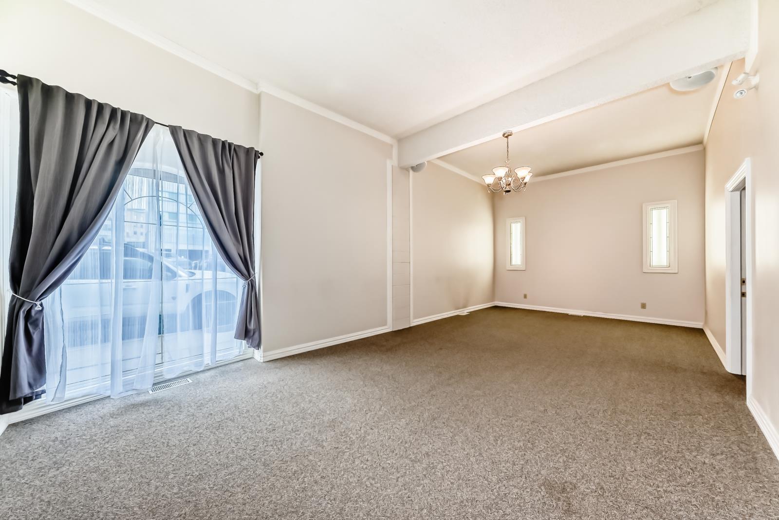 10969  101 Street, Edmonton, Alberta  T5H 2S9 - Photo 7 - 43862273