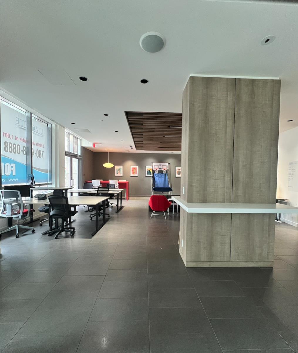 11956  Jasper Avenue Nw, Edmonton, Alberta  T5K 0P1 - Photo 2 - 43972688