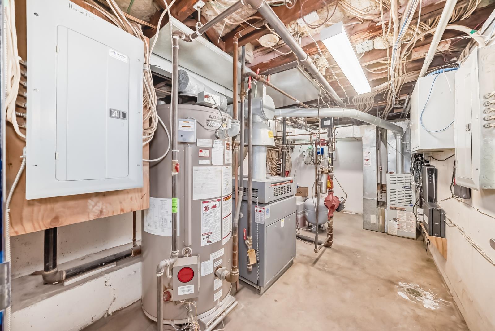 10732  96 Street, Edmonton, Alberta  T5H 2J6 - Photo 21 - 43869254