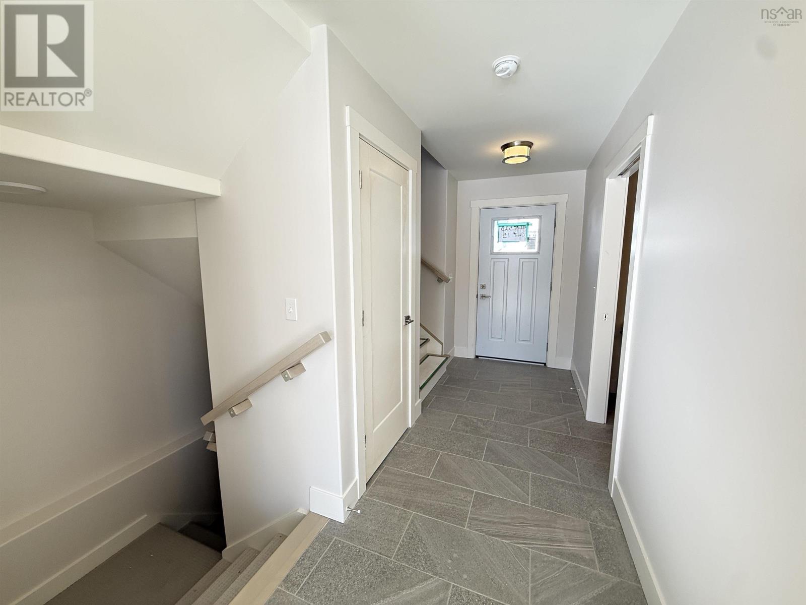 15 Brick Lane, Halifax, Nova Scotia  B3P 0G4 - Photo 2 - 202601977