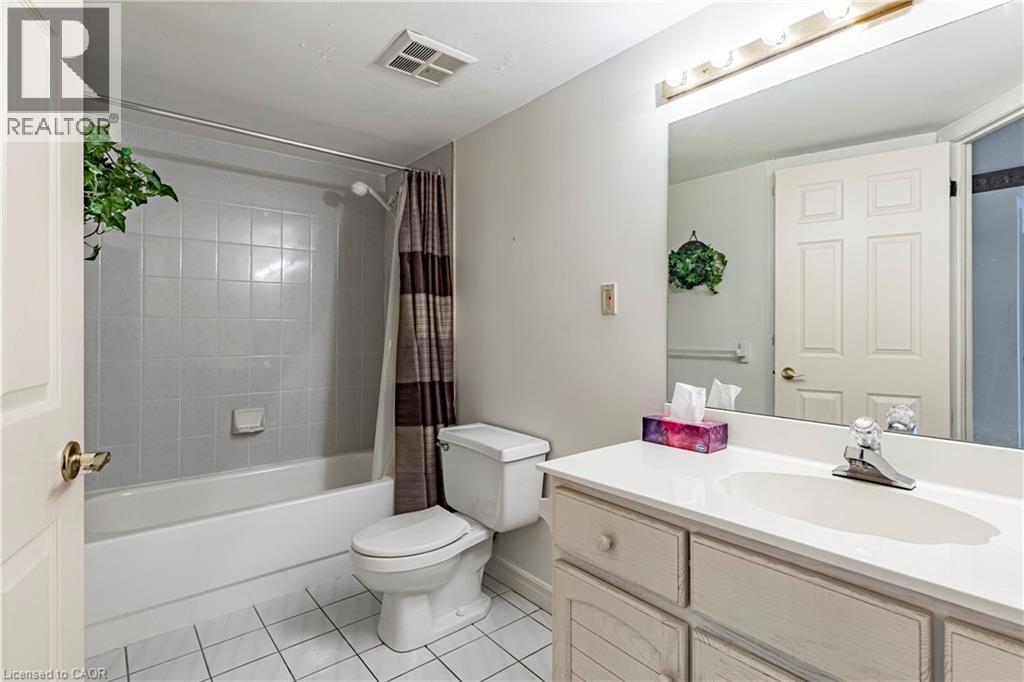 67 Caroline Street S Unit# 304 (3d), Hamilton, Ontario  L8P 3K6 - Photo 33 - 40775564