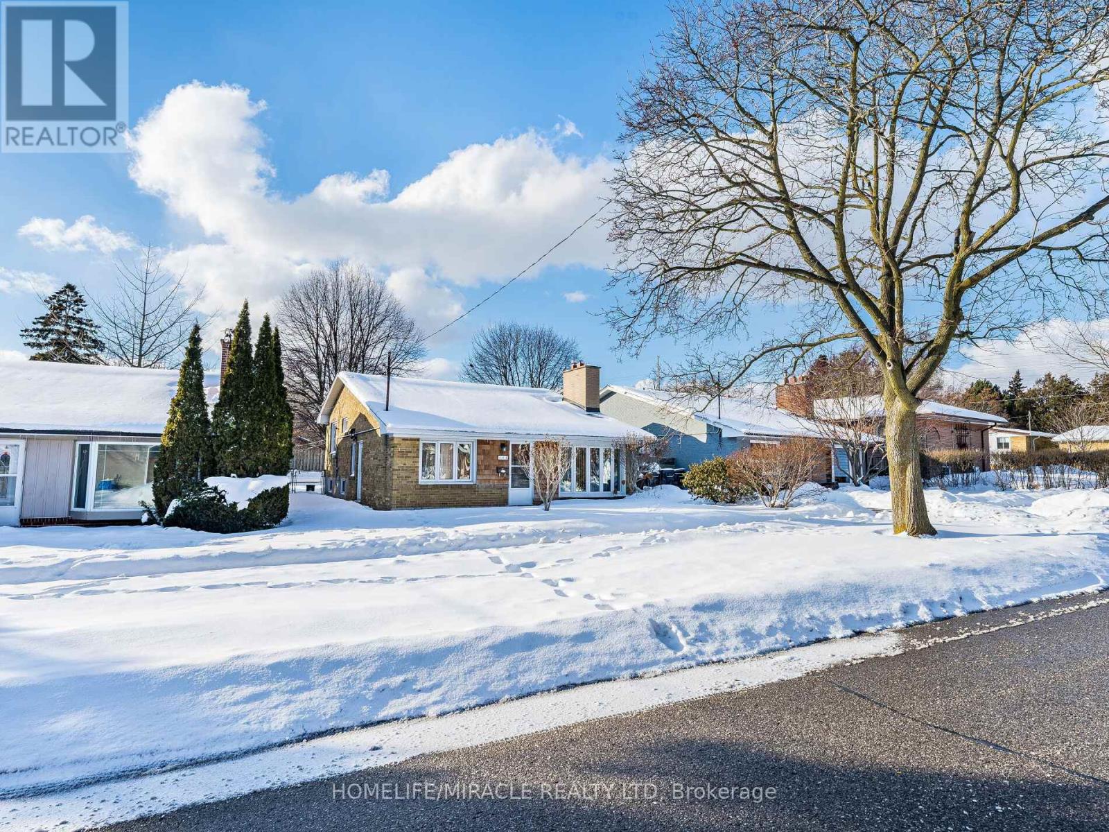 Main - 104 Benleigh Drive, Toronto, Ontario  M1H 1J8 - Photo 8 - E12676494