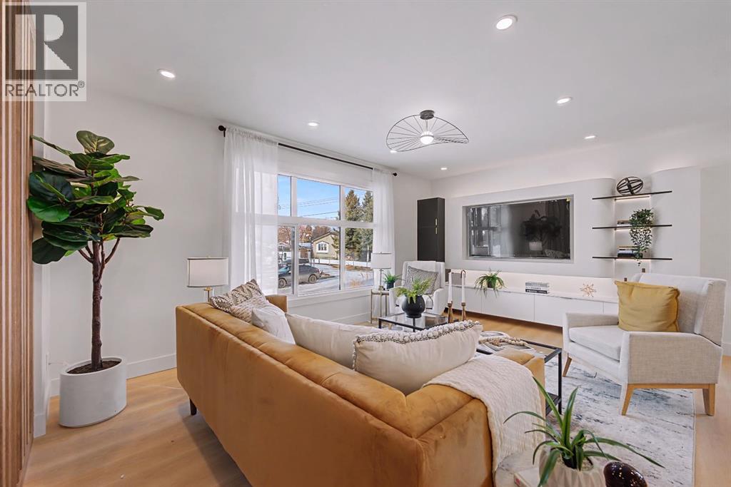 204 Martell Road Ne, Calgary, Alberta  T2A 2X1 - Photo 8 - A2282776