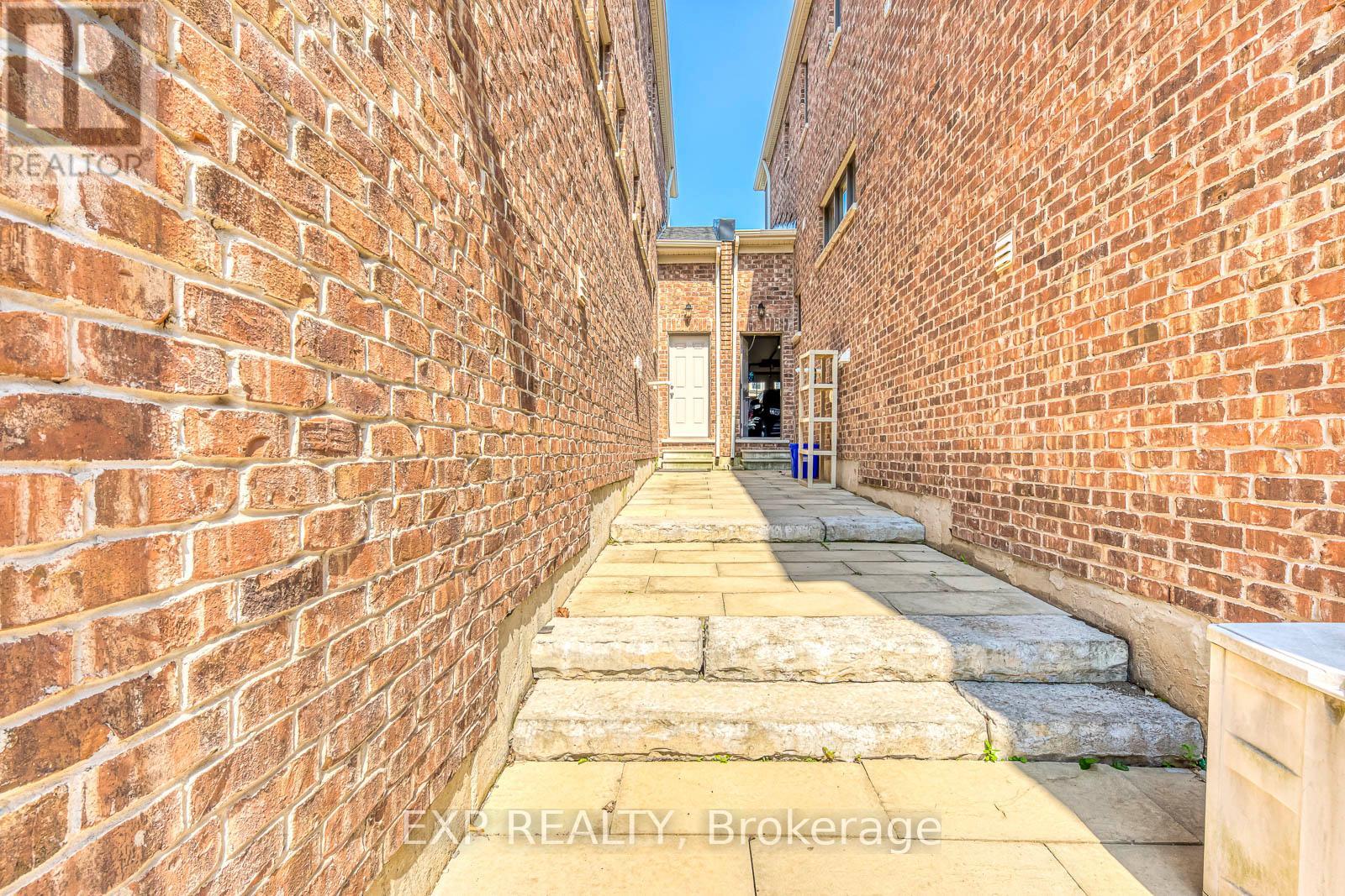 18 - 3129 Riverpath Common, Oakville, Ontario  L6M 1P6 - Photo 49 - W12475399