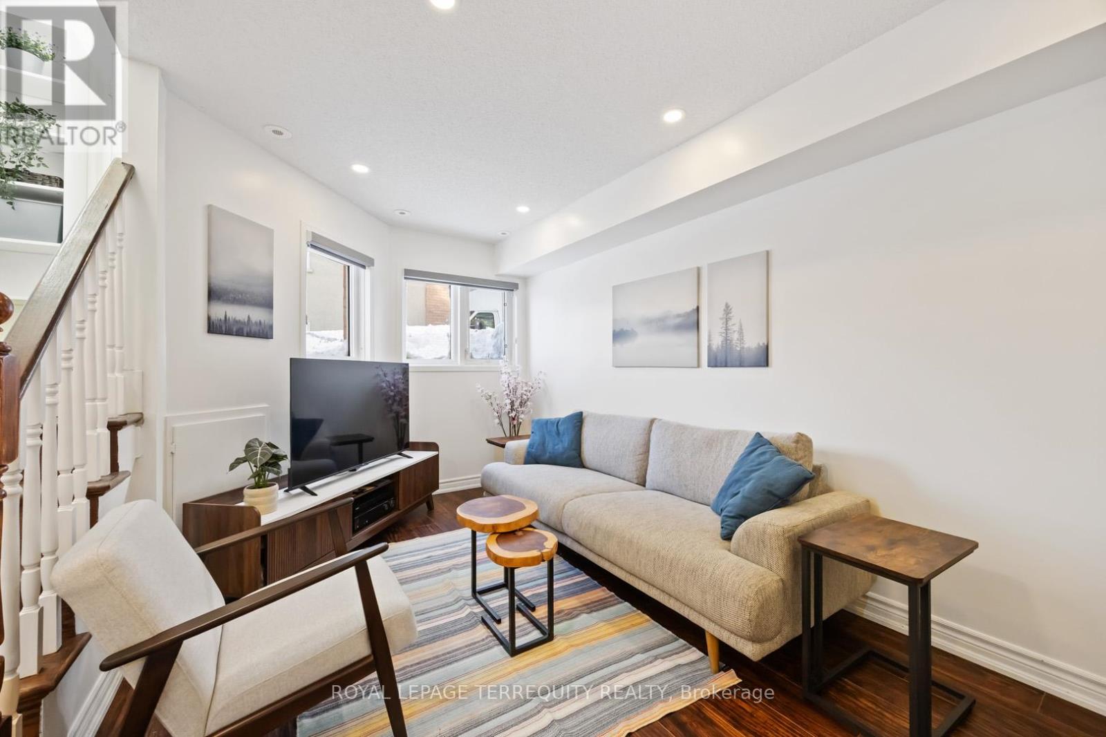 122 - 40 MERCHANT LANE, Toronto, Ontario