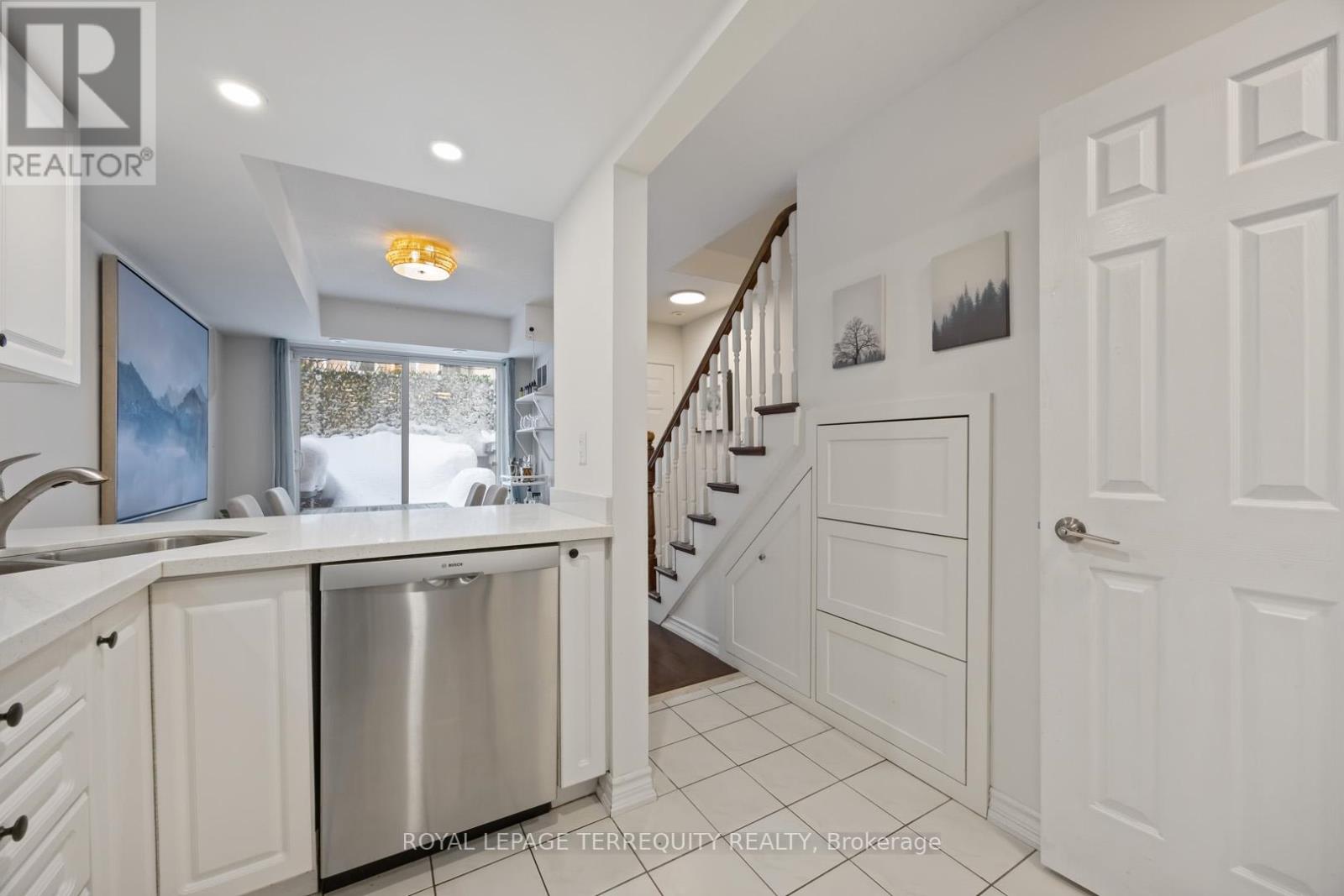 122 - 40 Merchant Lane, Toronto, Ontario  M6P 4J6 - Photo 18 - C12752236