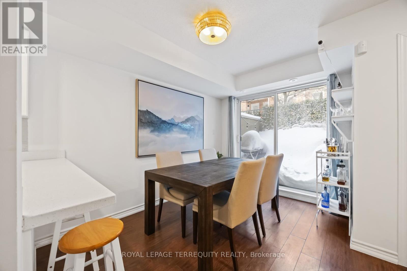 122 - 40 Merchant Lane, Toronto, Ontario  M6P 4J6 - Photo 8 - C12752236