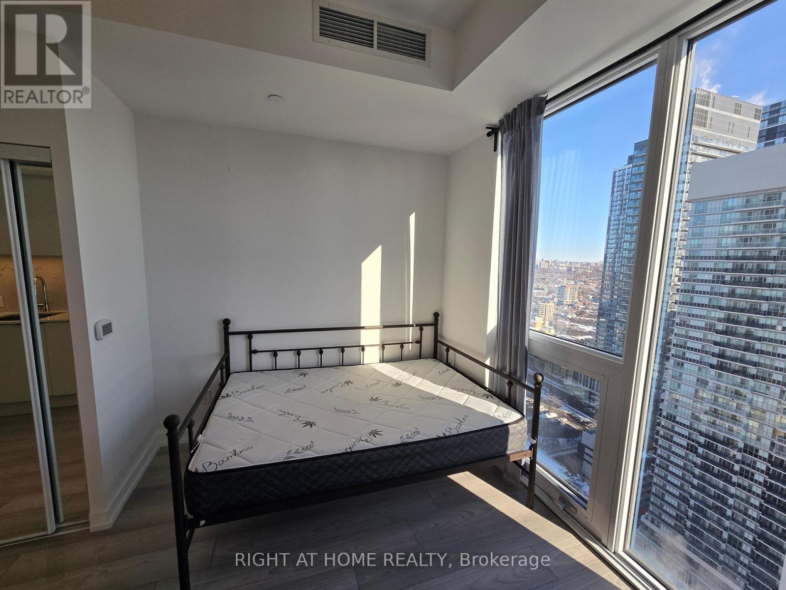 3518 - 82 Dalhousie Street, Toronto, Ontario  M5B 0C5 - Photo 9 - C12752252