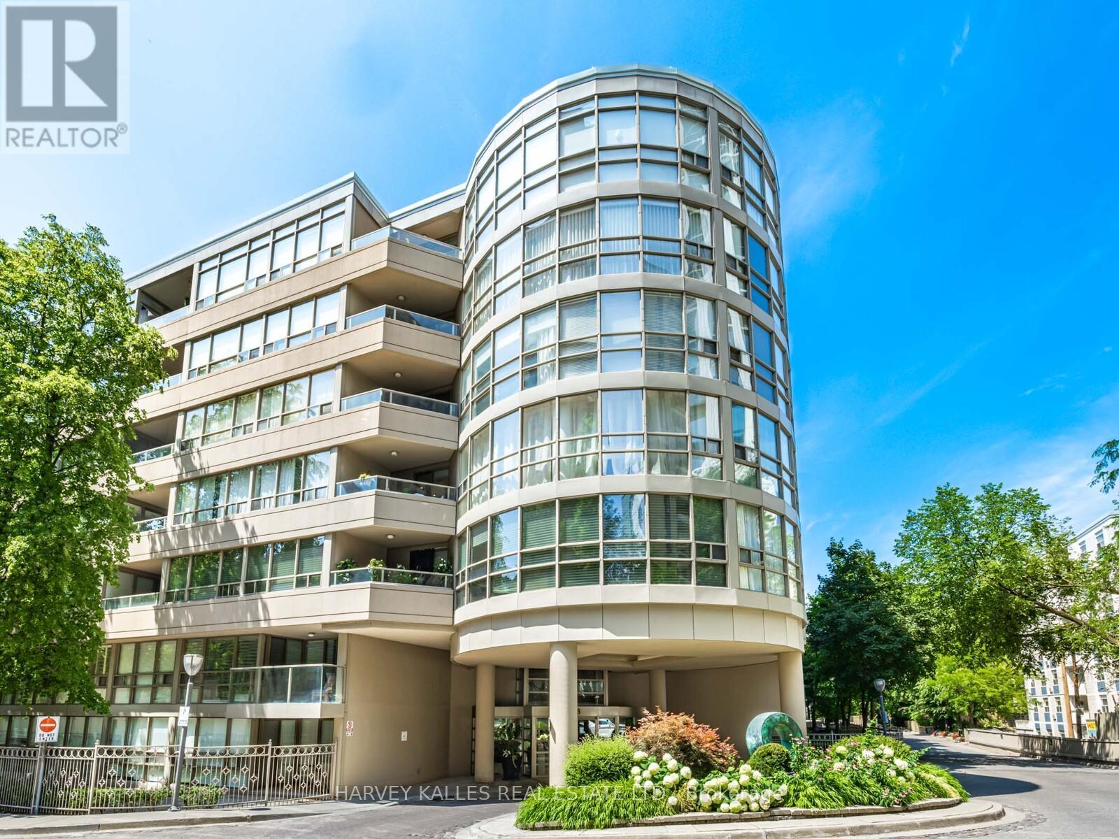 108 - 18 LOWER VILLAGE GATE, Toronto, Ontario