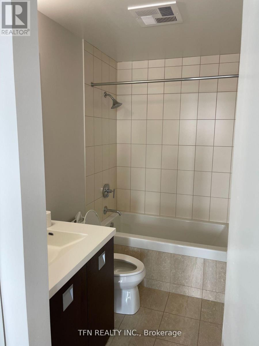 3805 - 33 Charles Street E, Toronto, Ontario  M4Y 0A2 - Photo 15 - C12752320