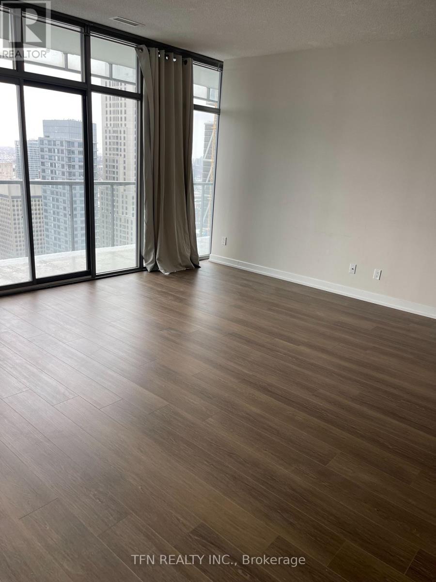 3805 - 33 Charles Street E, Toronto, Ontario  M4Y 0A2 - Photo 2 - C12752320