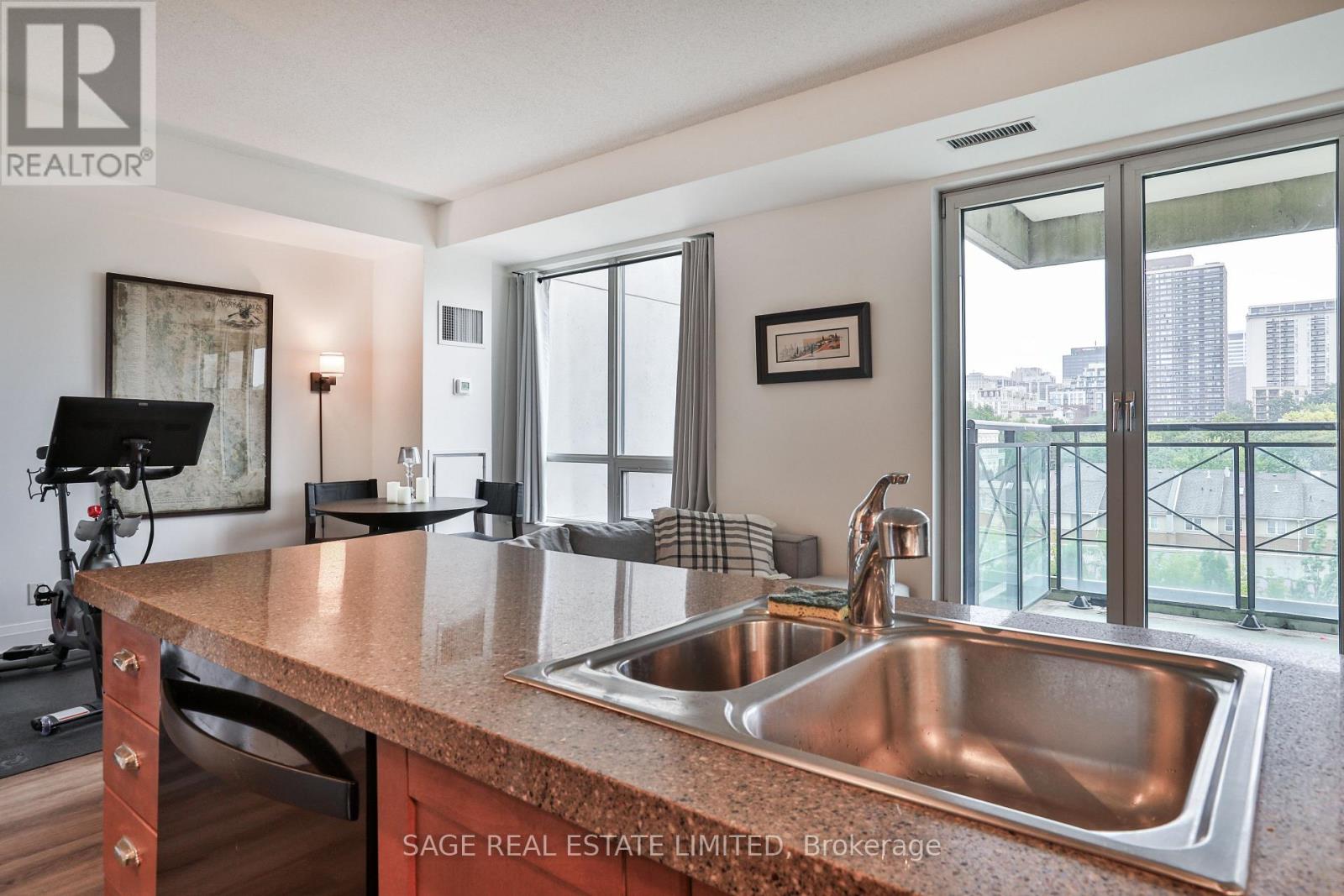 608 - 20 Scrivener Square, Toronto, Ontario  M4W 3X9 - Photo 15 - C12752358