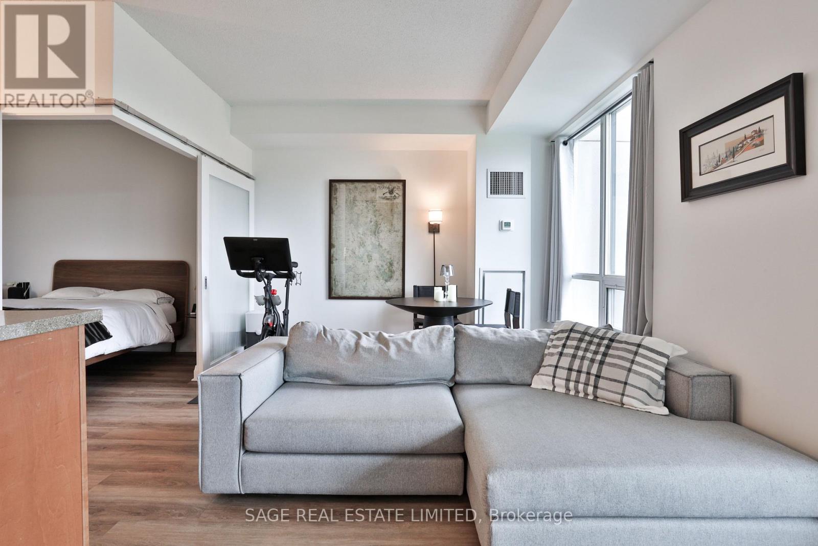 608 - 20 Scrivener Square, Toronto, Ontario  M4W 3X9 - Photo 21 - C12752358