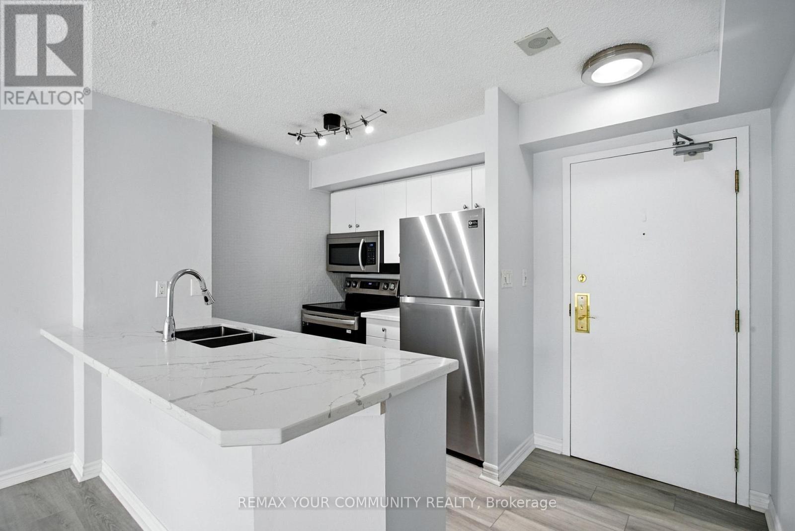 1103 - 25 Grenville Street, Toronto, Ontario M4Y 2X5 - Photo 10 - C12752372