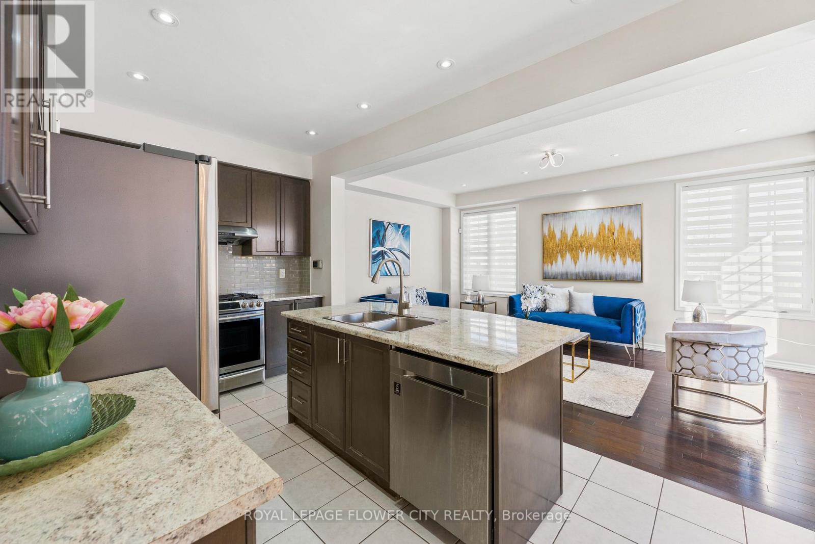 148 Buick Boulevard, Brampton, Ontario  L7A 4G5 - Photo 8 - W12748548