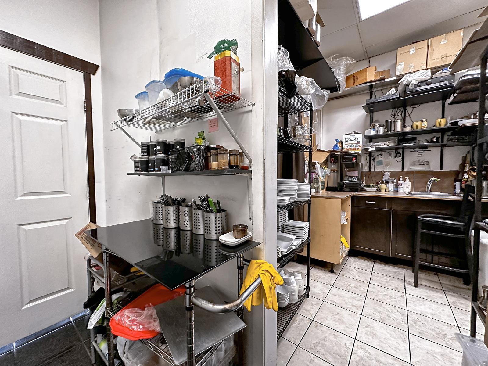 9142  23 Avenue, Edmonton, Alberta  T6N 1H9 - Photo 16 - 44080899