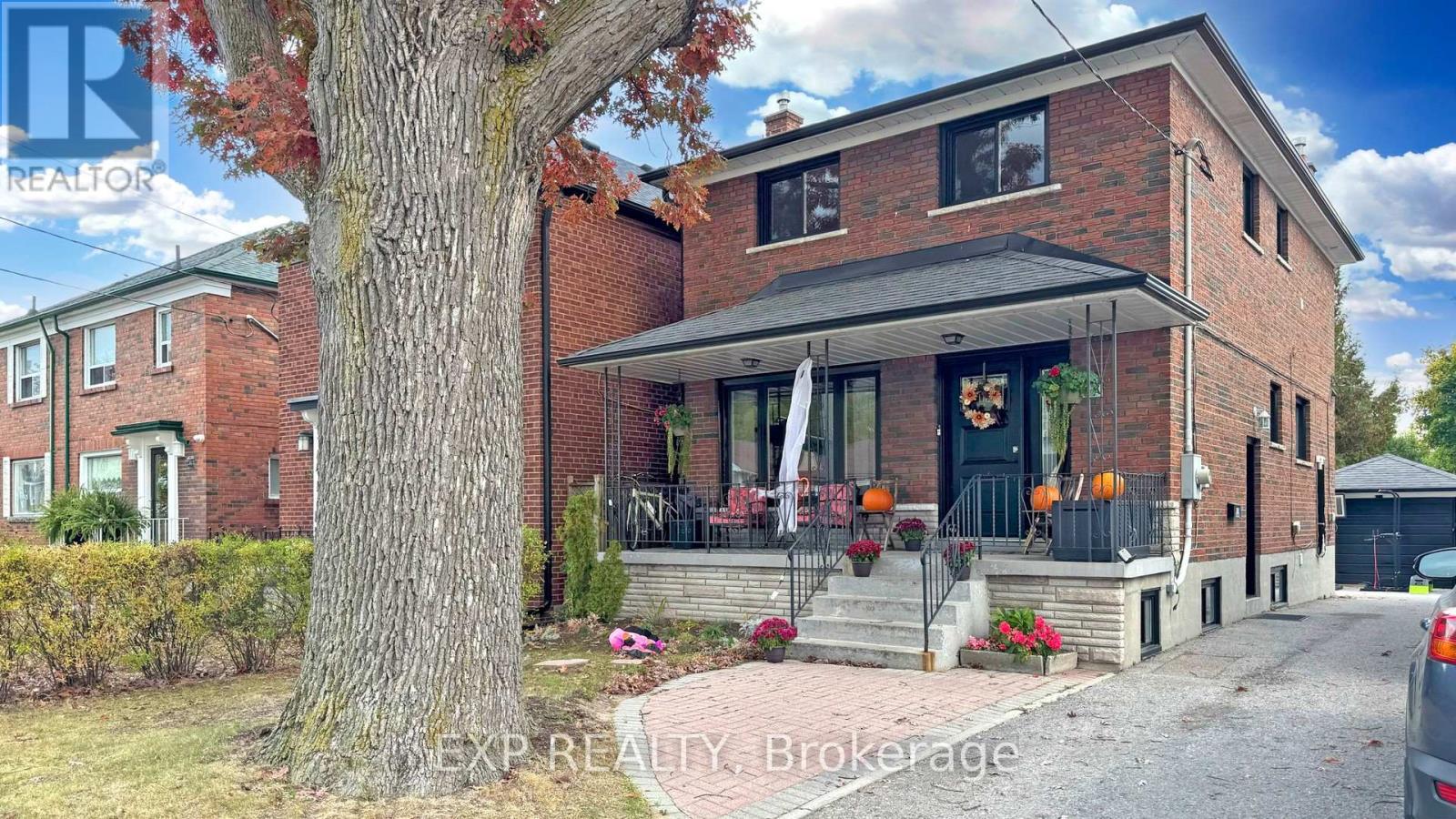 2 - 477a Cosburn Avenue, Toronto, Ontario  M4J 2N6 - Photo 3 - E12752284
