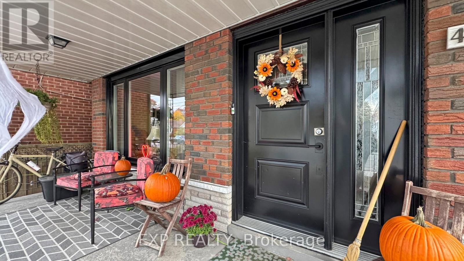 2 - 477a Cosburn Avenue, Toronto, Ontario  M4J 2N6 - Photo 5 - E12752284