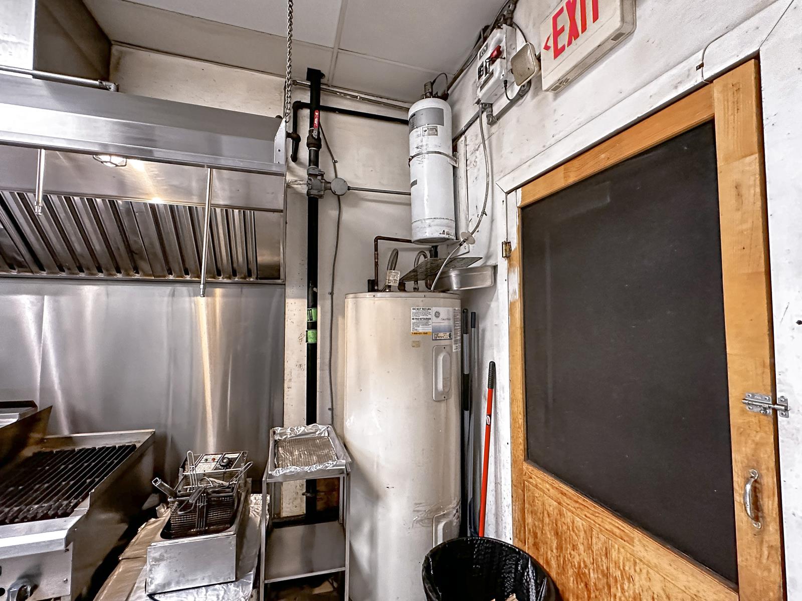 9142  23 Avenue, Edmonton, Alberta  T6N 1H9 - Photo 27 - 44080899