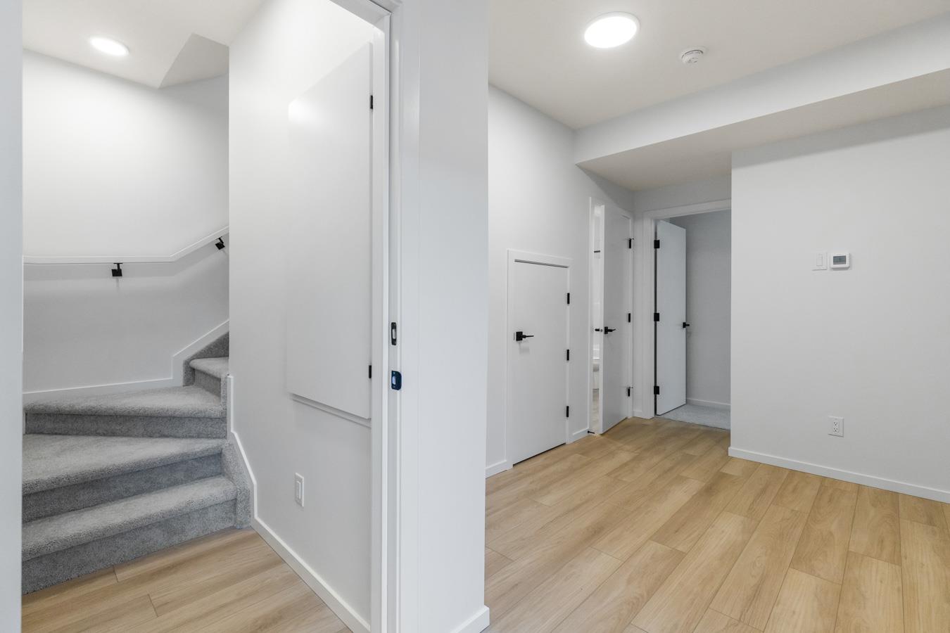 11939  101 Street, Edmonton, Alberta  T5G 2B8 - Photo 32 - 44073277