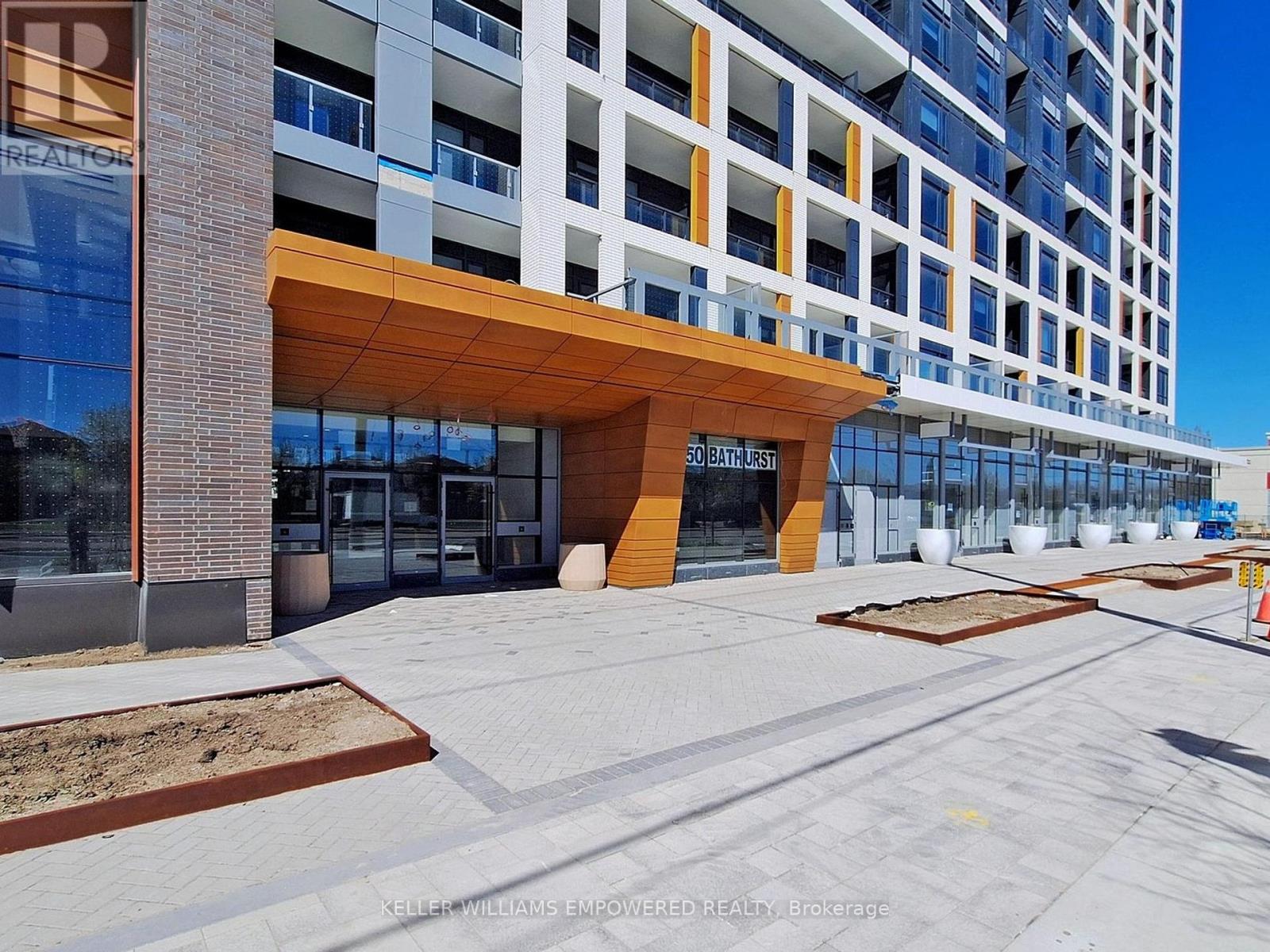 1106 - 7950 Bathurst Street, Vaughan, Ontario  L4J 0L4 - Photo 4 - N12752290