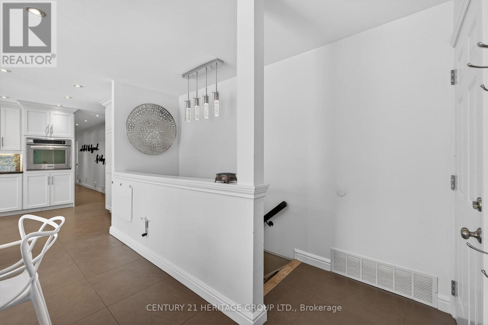 19732 York Durham Line, East Gwillimbury, Ontario  L0G 1M0 - Photo 30 - N12752294