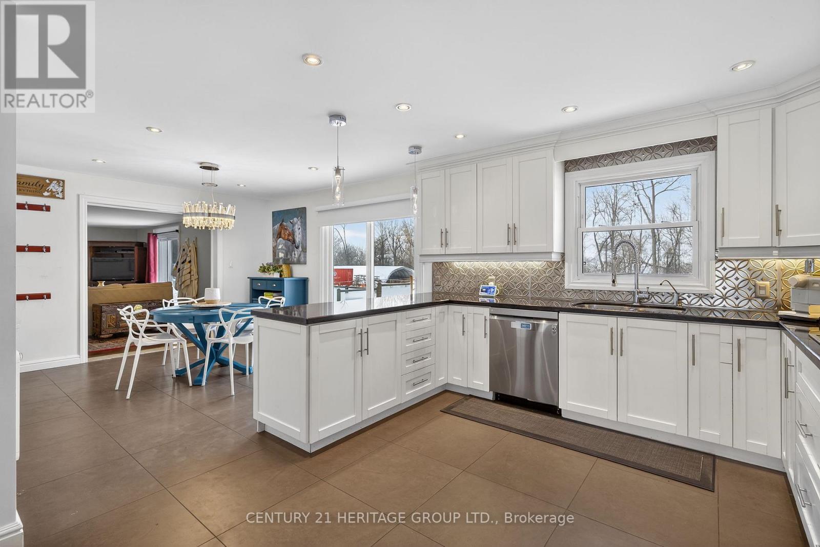 19732 York Durham Line, East Gwillimbury, Ontario  L0G 1M0 - Photo 8 - N12752294