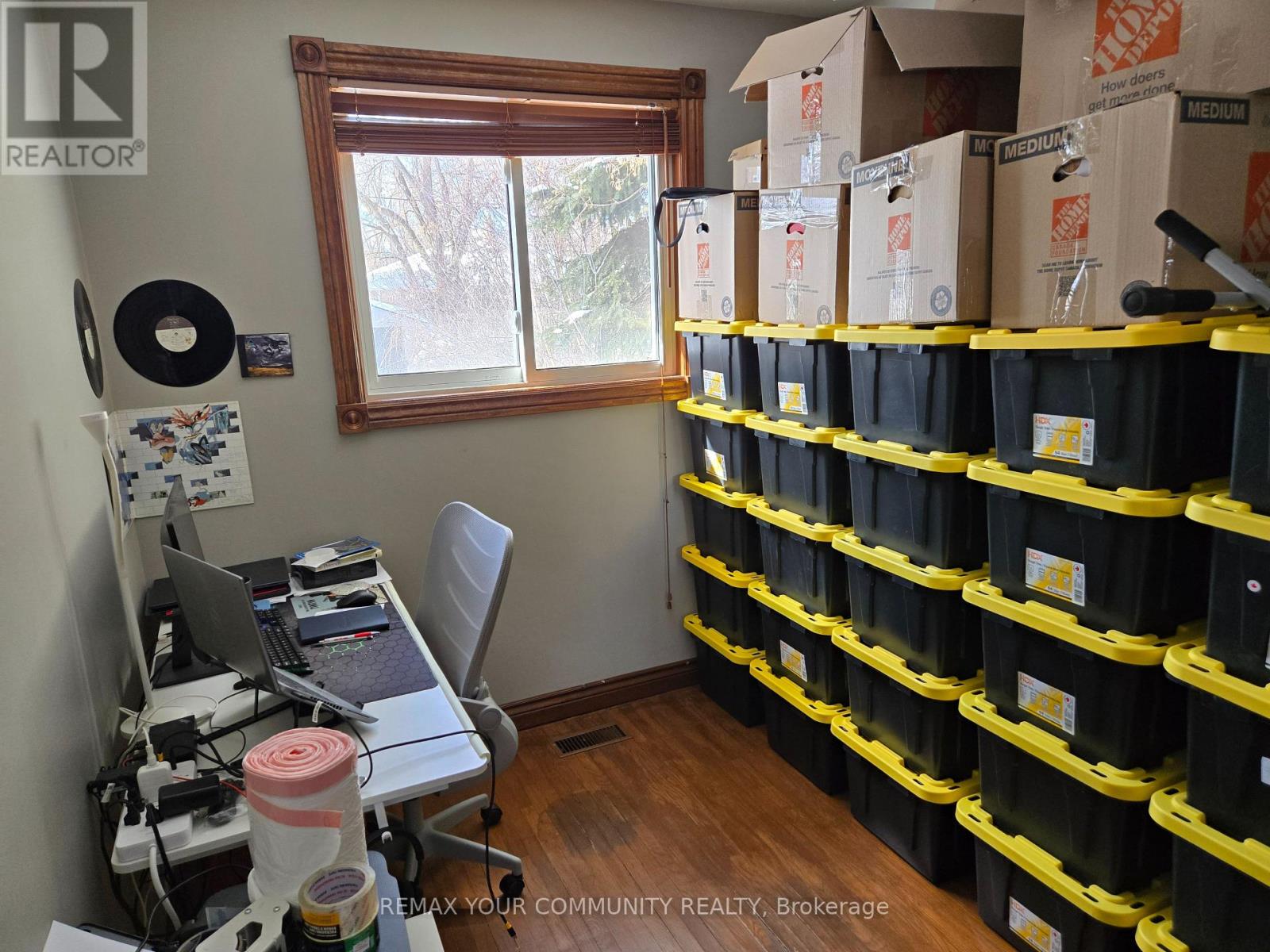 Main Floor - 18 Collins Crescent, Aurora, Ontario  L4G 2W2 - Photo 9 - N12752306