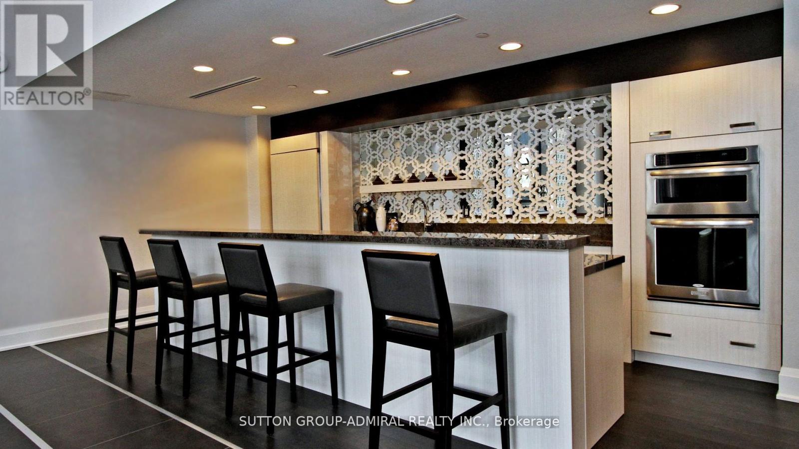 Ph11 - 7608 Yonge Street, Vaughan, Ontario  L4J 0J5 - Photo 35 - N12752338