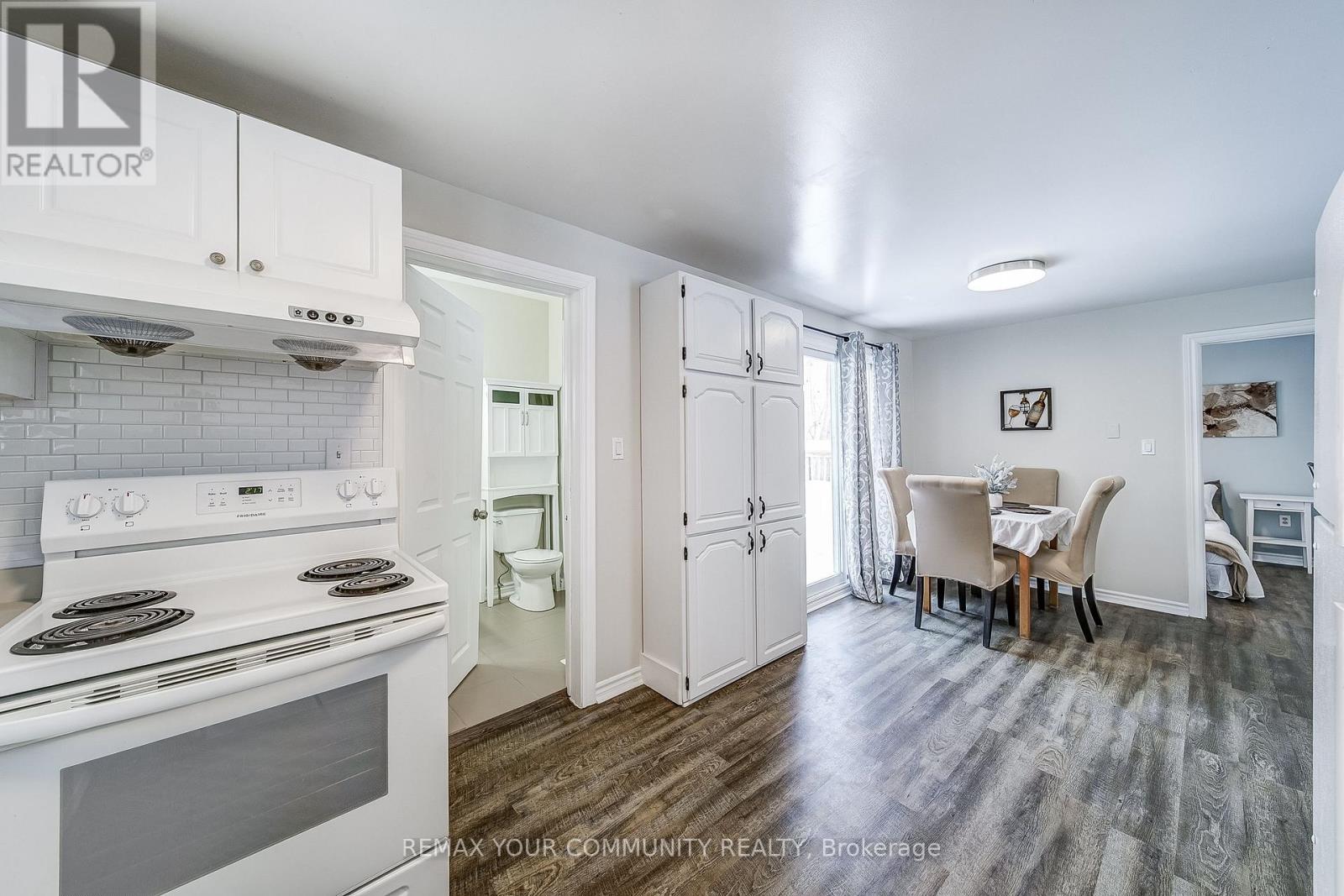 244 Cedarholme Avenue, Georgina, Ontario  L4P 2W4 - Photo 27 - N12752342