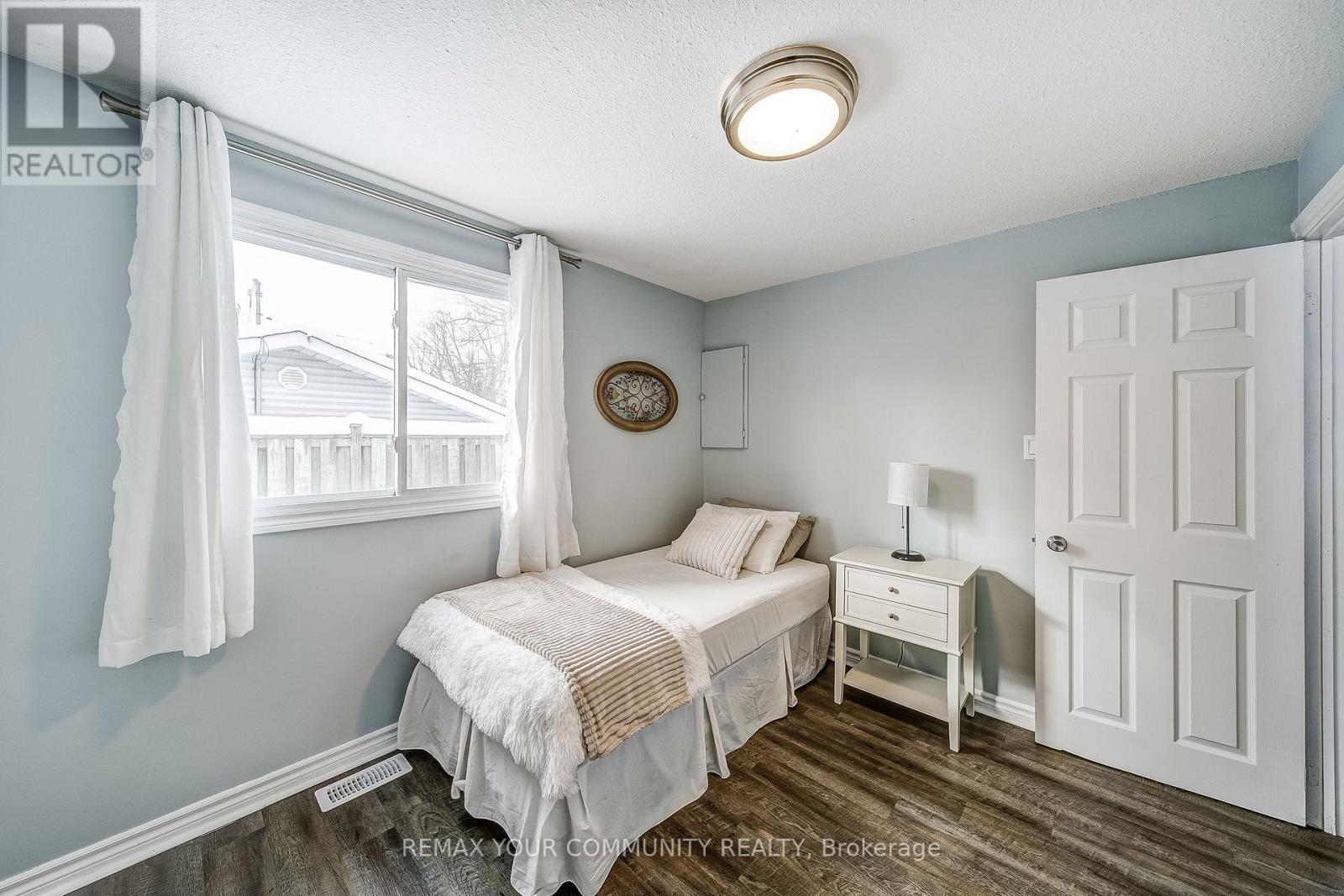 244 Cedarholme Avenue, Georgina, Ontario  L4P 2W4 - Photo 30 - N12752342