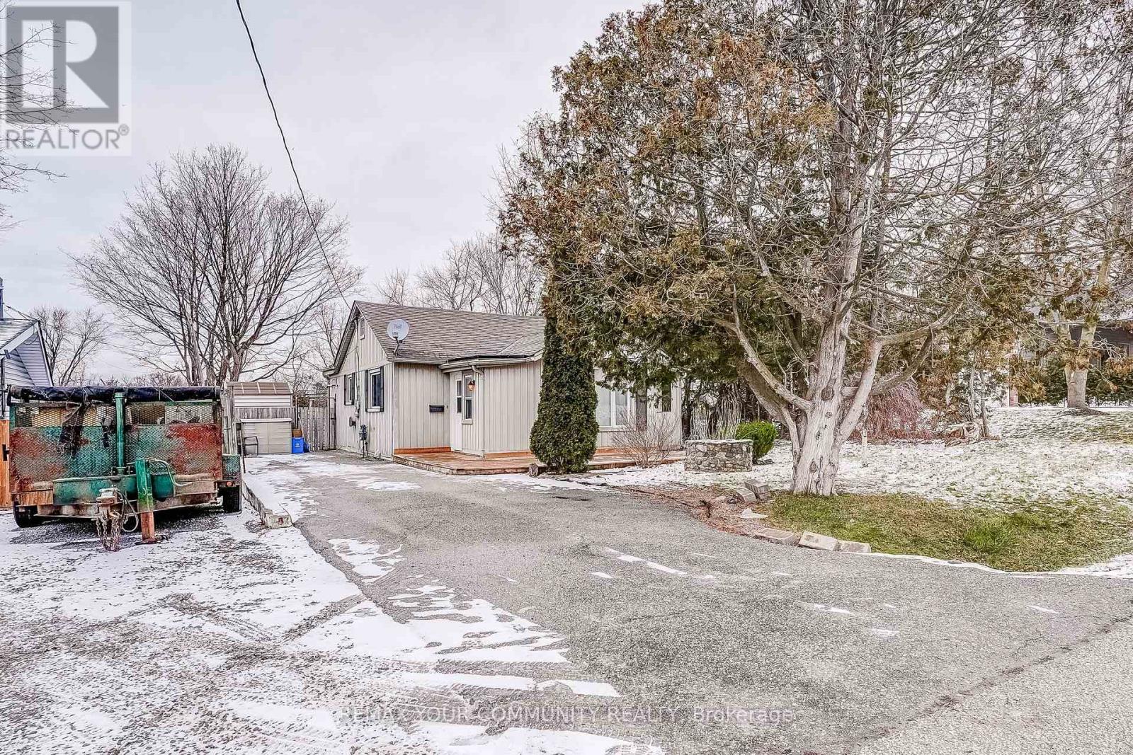 244 Cedarholme Avenue, Georgina, Ontario  L4P 2W4 - Photo 4 - N12752342