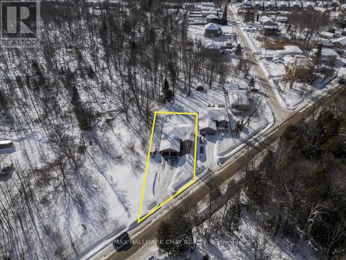 1103 Belle Aire Beach Road, Innisfil, Ontario  L0L 1C0 - Photo 37 - N12752344