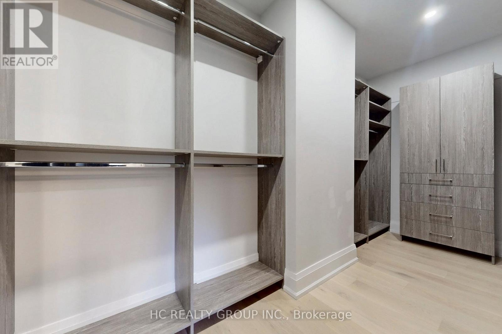 6077 Hillsdale Drive, Whitchurch-Stouffville, Ontario  L4A 3B7 - Photo 25 - N12752370