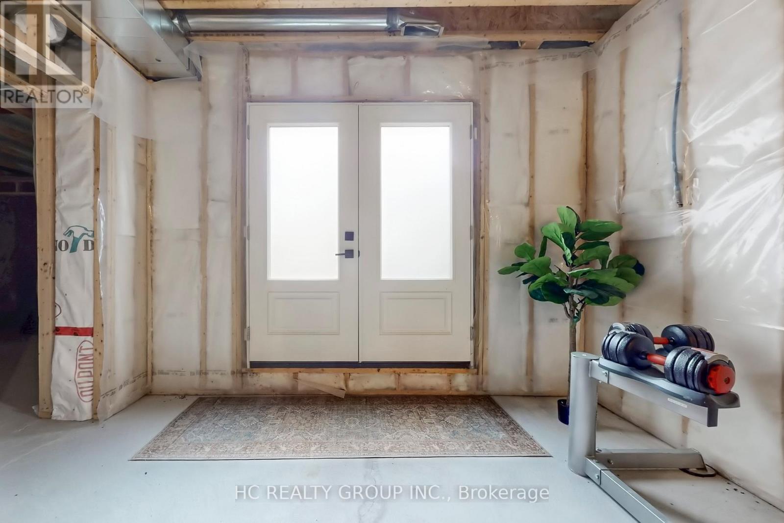 6077 Hillsdale Drive, Whitchurch-Stouffville, Ontario  L4A 3B7 - Photo 44 - N12752370