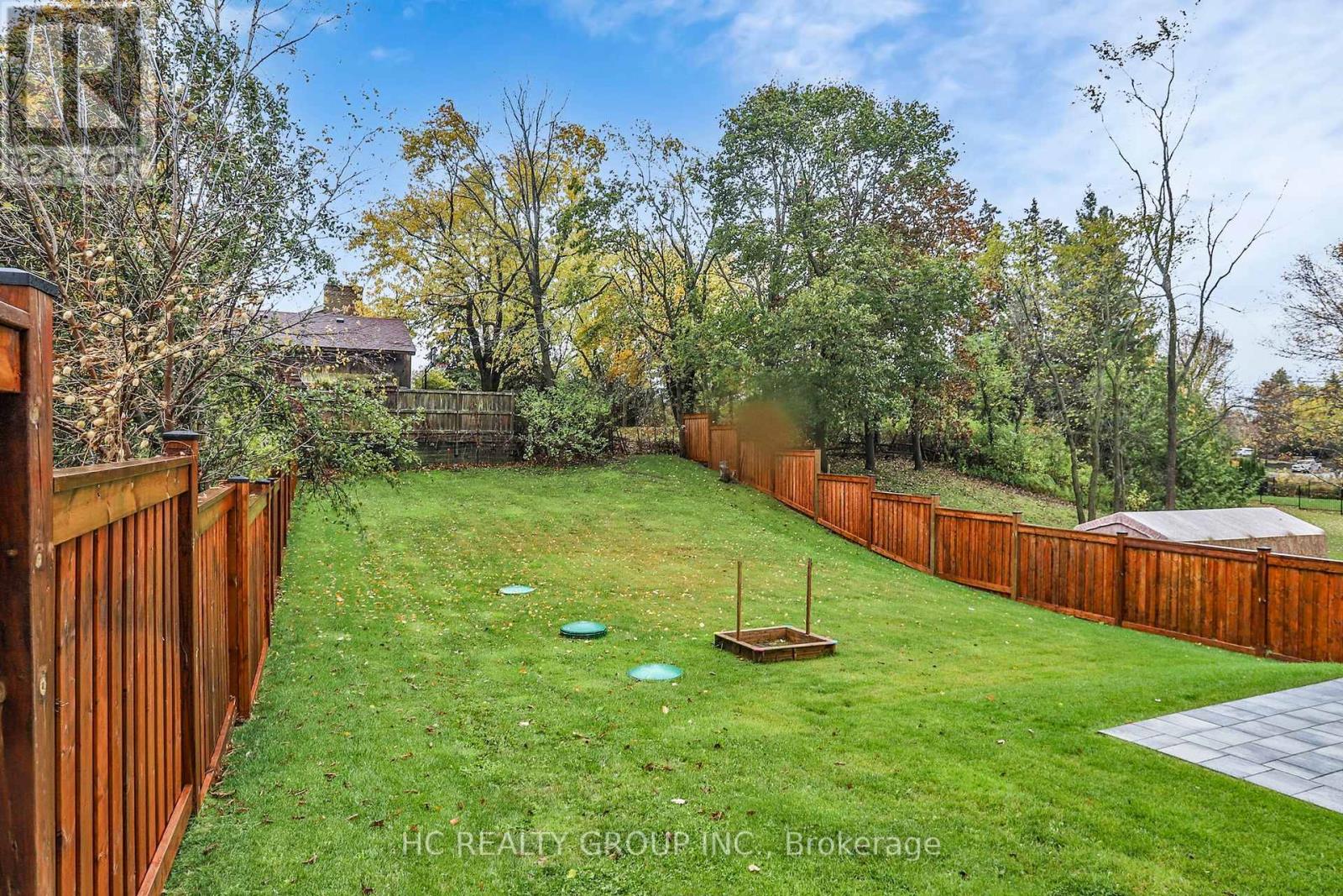 6077 Hillsdale Drive, Whitchurch-Stouffville, Ontario  L4A 3B7 - Photo 49 - N12752370