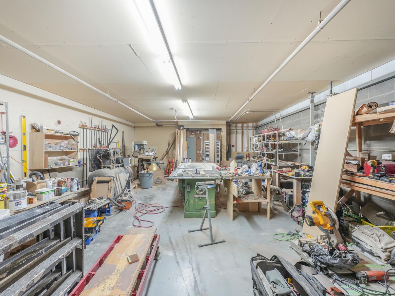 15454  131 Avenue, Edmonton, Alberta  T5V 0A1 - Photo 49 - 43927033