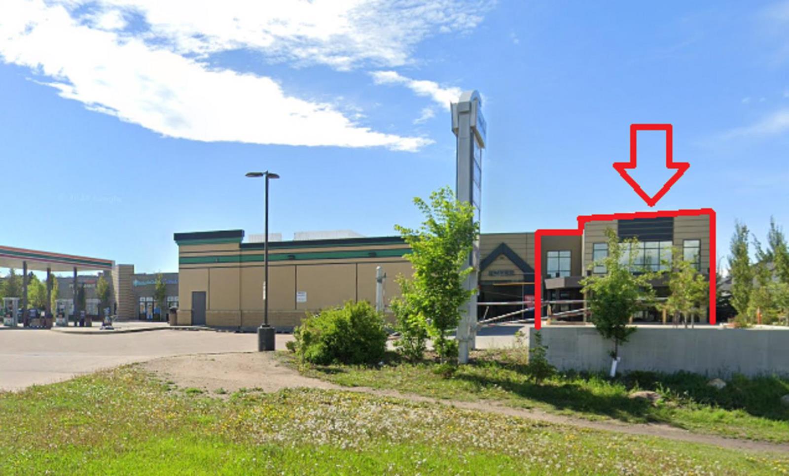 5010  162 Avenue, Edmonton, Alberta  T5Y 0E7 - Photo 4 - 44098849