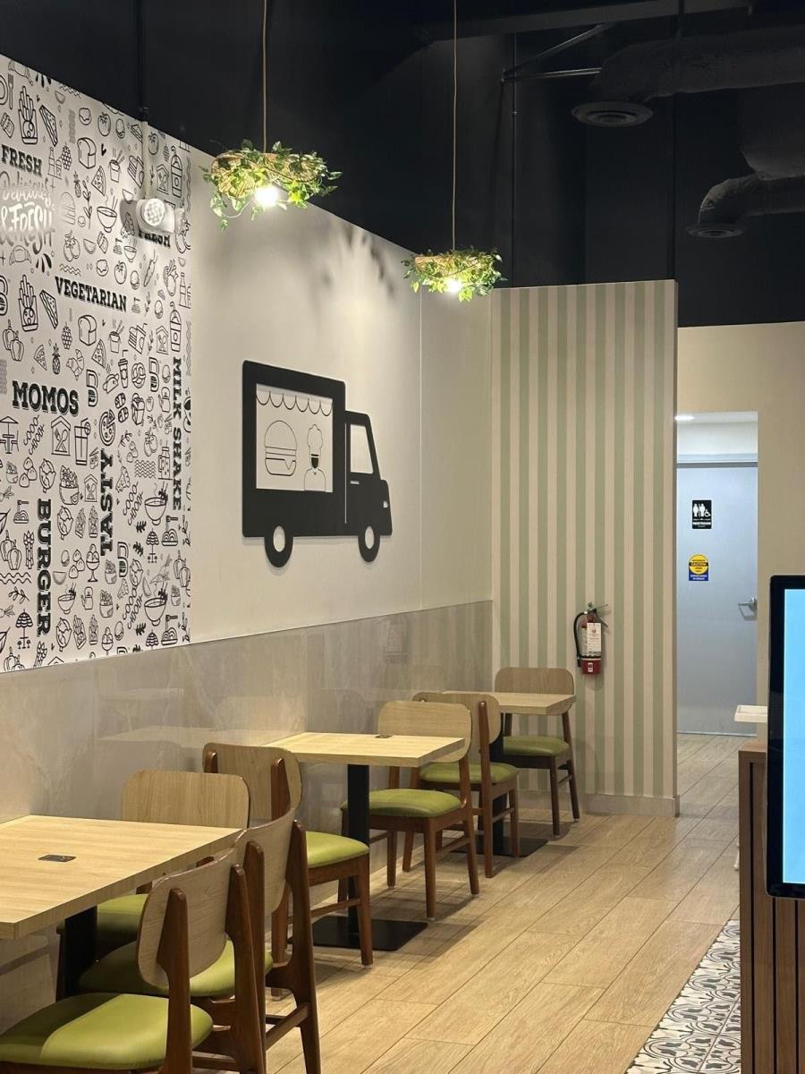 811  75 Street Sw, Edmonton, Alberta  T6X 1A3 - Photo 2 - 44134008